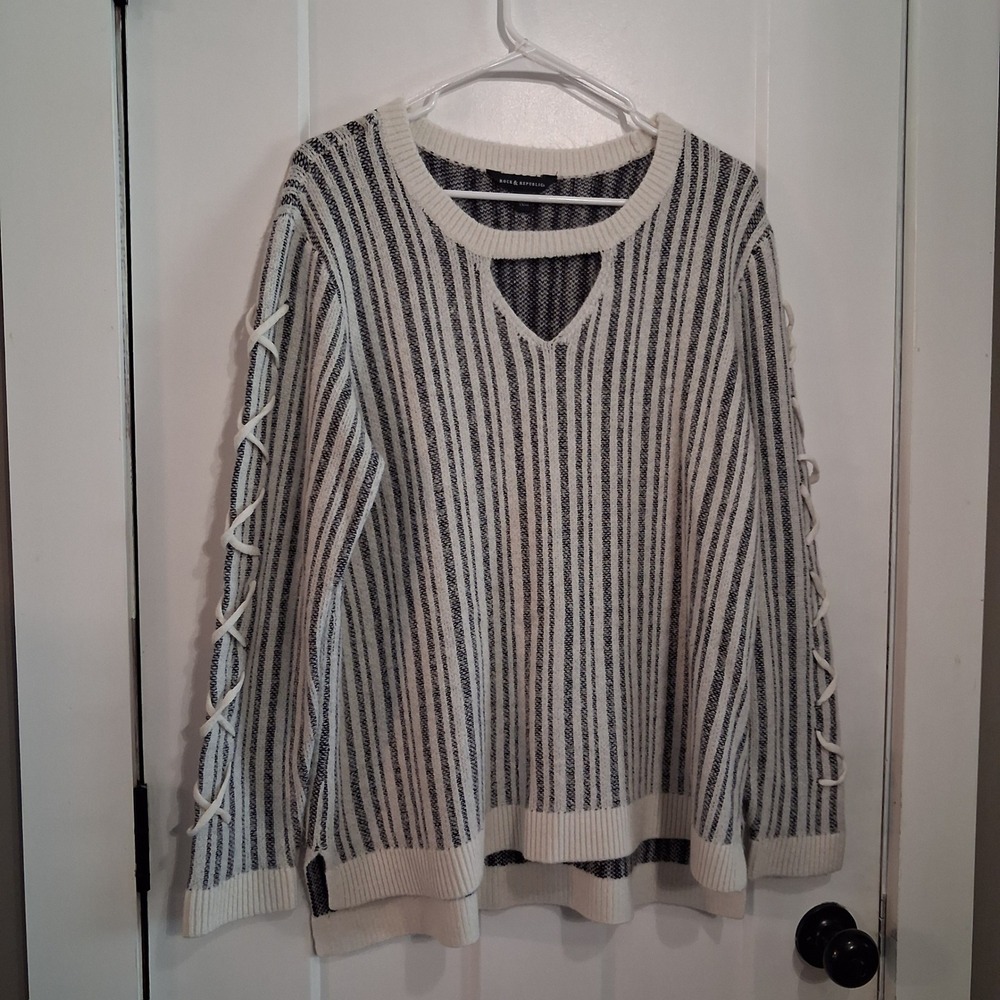 Rock & Republic Sweater Womens XL Ivory Striped Lace Up Sleeve Cutout Edgy Boho